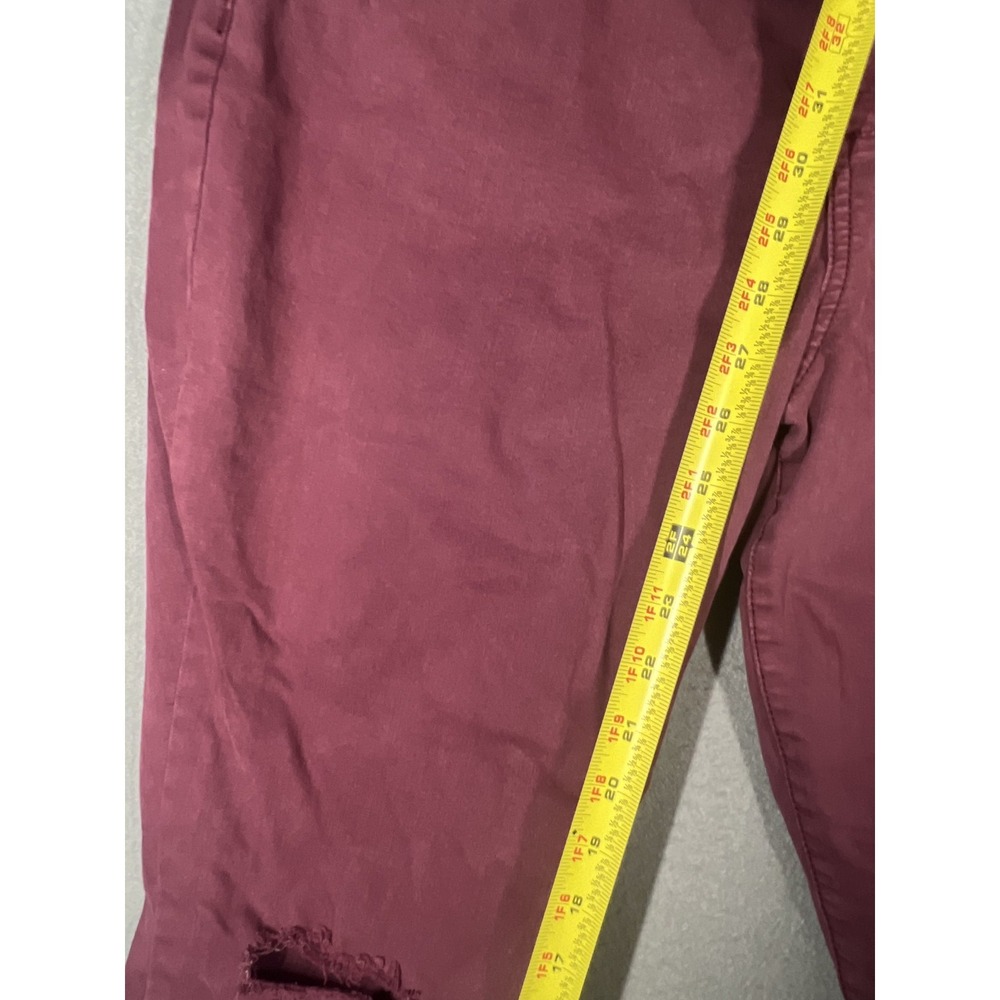 Arizona Jeans Women's Plus Size 20 Burgundy Distressed Jeggings Skinny Fit - Picture 3 of 7